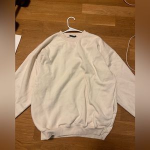 brandy melville oversized tan/light beige crewneck
